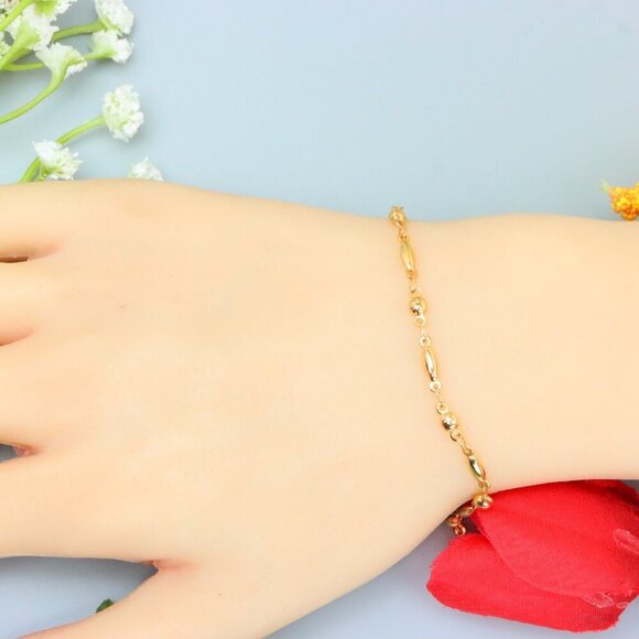 "Elegant & Trendy Bracelet, A Perfect Gift for Women, Thoughtful, EVCH1815 - Picture 3 of 10